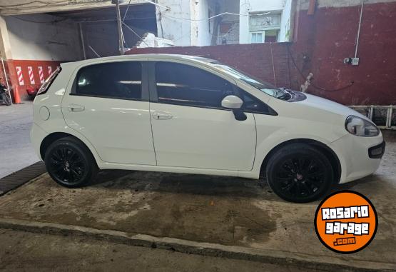 Autos - Fiat Punto  Attractive 2017 Nafta 150000Km - En Venta