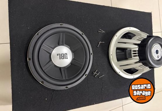 Accesorios para Autos - L�quido dos subwoofers jbl - En Venta