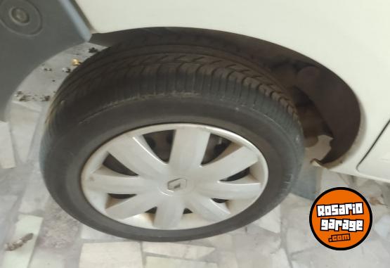 Utilitarios - Renault Kangoo 2010 Diesel 207000Km - En Venta