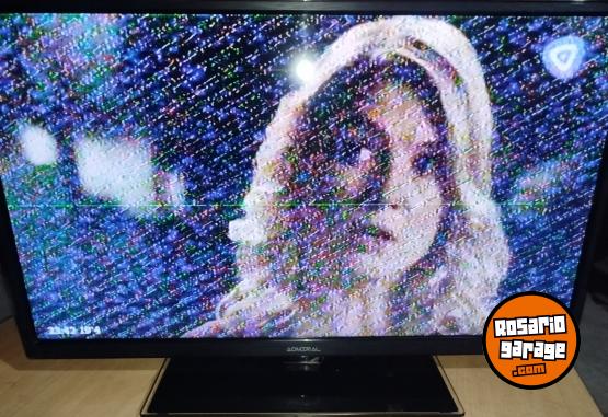 Hogar - Equipo de m�sica Sony Genezi y tele Admiral led ( no es Smart) pero con un aparato lo convertis enseguida. - En Venta