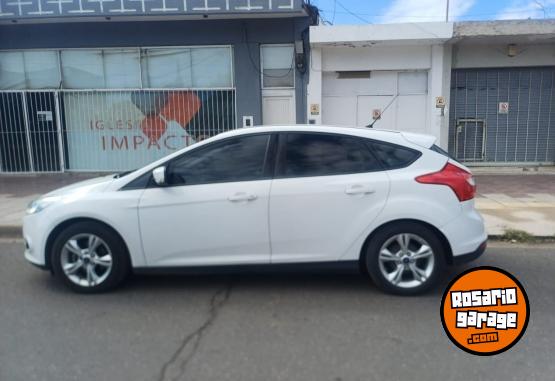 Autos - Ford Focus 2015 Nafta 137000Km - En Venta
