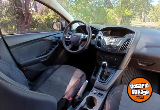 Autos - Ford Focus 2015 Nafta 137000Km - En Venta