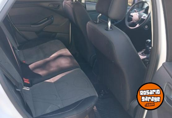 Autos - Ford Focus 2015 Nafta 137000Km - En Venta