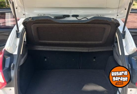 Autos - Ford Focus 2015 Nafta 137000Km - En Venta
