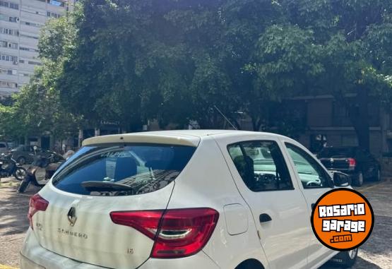 Autos - Renault Sandero 2020 GNC 85000Km - En Venta