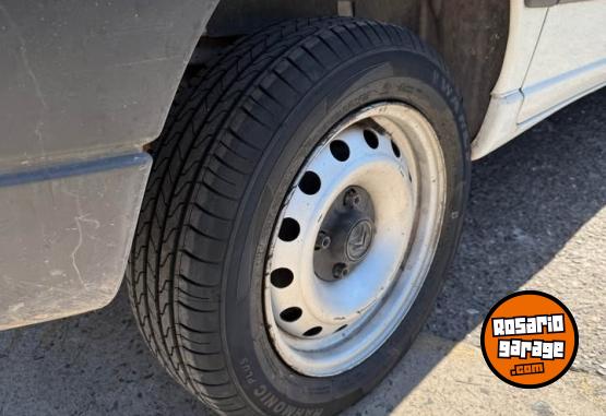 Utilitarios - Citroen BERLINGO 2012 GNC 134000Km - En Venta