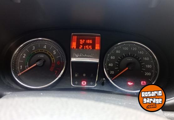 Autos - Renault Clio mio 5p Confort Plus 2014 Nafta 92000Km - En Venta