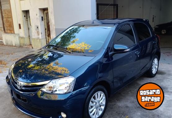 Autos - Toyota Etios XLS 2016 Nafta 41000Km - En Venta