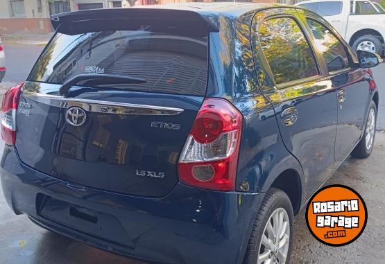 Autos - Toyota Etios XLS 2016 Nafta 41000Km - En Venta