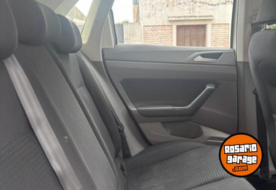 Autos - Volkswagen polo conforline 2019 Nafta 93000Km - En Venta
