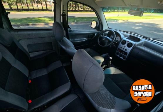 Utilitarios - Citroen Berlingo 2017 Diesel 119000Km - En Venta
