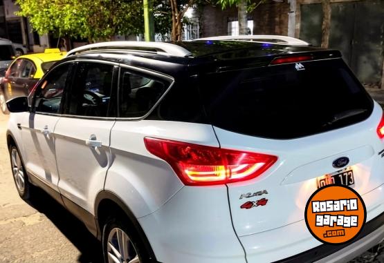 Camionetas - Ford Kuga Titanium 2.0 2016 Nafta 135000Km - En Venta