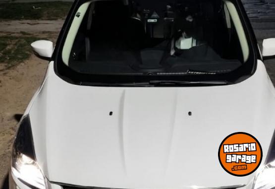 Camionetas - Ford Kuga Titanium 2.0 2016 Nafta 135000Km - En Venta