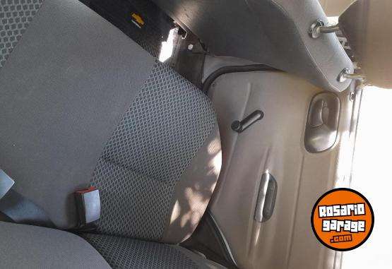 Autos - Chevrolet Corsa Classic LS 2011 GNC 200000Km - En Venta