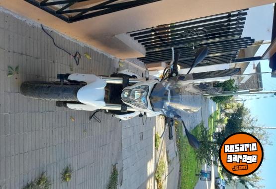 Motos - Benelli 302 2018 Nafta 34000Km - En Venta