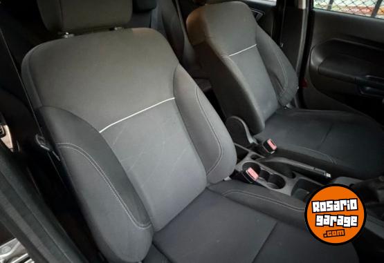 Autos - Ford Fiesta 2014 Nafta 107000Km - En Venta