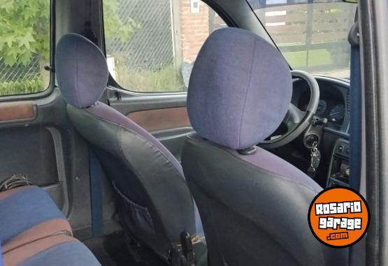 Utilitarios - Citroen Berlingo Multispace 2000 Diesel 250000Km - En Venta