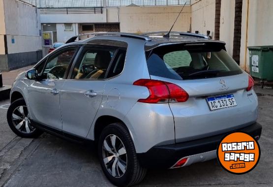 Autos - Peugeot 2008 2017 Nafta 101700Km - En Venta