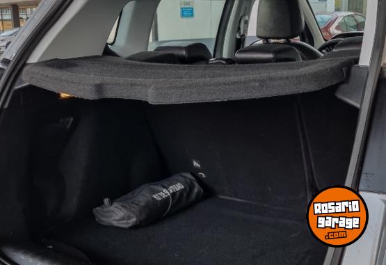 Autos - Peugeot 2008 2017 Nafta 101700Km - En Venta