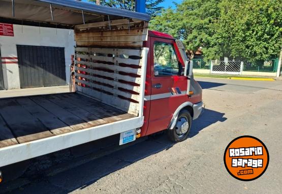 Camiones y Gr�as - Daily 4910 impecable - En Venta