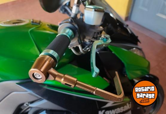 Motos - Kawasaki Z1000 2014 Nafta 17500Km - En Venta