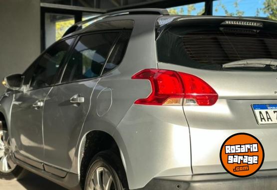 Autos - Peugeot ALLURE 2008 + NAVEGACION 2016 Nafta 94000Km - En Venta