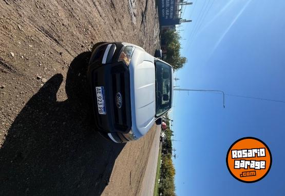 Camionetas - Ford Ranger 2021 Diesel 169000Km - En Venta