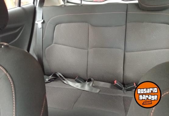 Autos - Chevrolet Onix ltz 2015 Nafta 105000Km - En Venta