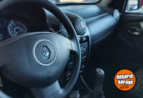 Autos - Renault SANDERO CONFORT 1.6 2012 Nafta 140000Km - En Venta