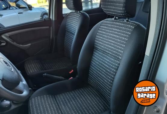 Autos - Renault SANDERO CONFORT 1.6 2012 Nafta 140000Km - En Venta