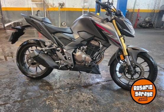 Motos - Honda Twister 2025 Nafta 1111Km - En Venta