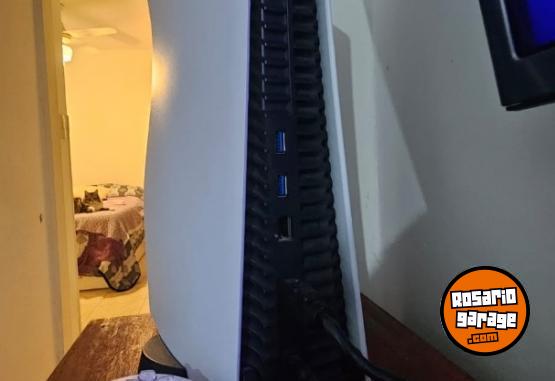 Electr�nica - Vendo PlayStation 5 CFI-1215A en excelente estado, muy poco uso - En Venta