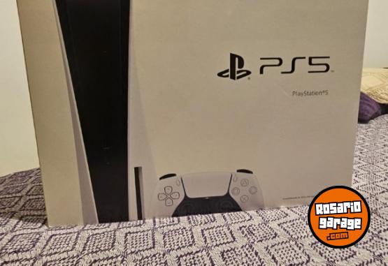 Electr�nica - Vendo PlayStation 5 CFI-1215A en excelente estado, muy poco uso - En Venta