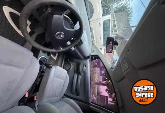 Autos - Volkswagen Suran 2010 Nafta 180000Km - En Venta