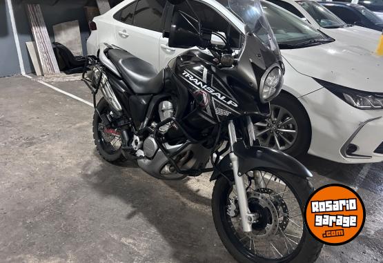 Motos - Honda Transalp 700 2011 Nafta 40000Km - En Venta