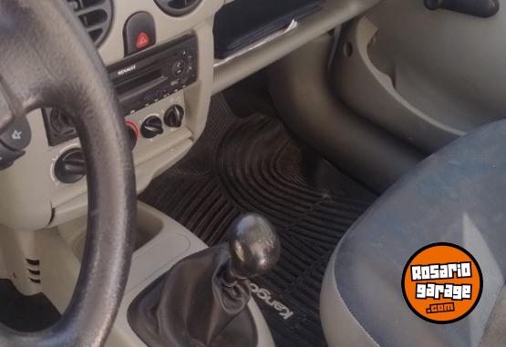 Utilitarios - Renault Kangoo 2013 Nafta 212500Km - En Venta