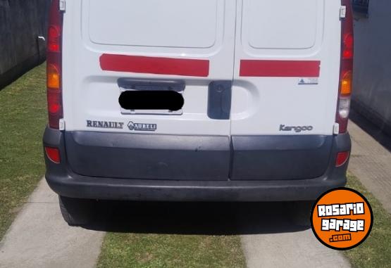 Utilitarios - Renault Kangoo 2013 Nafta 212500Km - En Venta