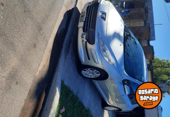 Autos - Peugeot 2008 full 2008 Nafta 150000Km - En Venta