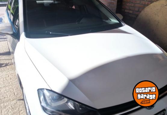 Autos - Volkswagen Golf 2015 Nafta 111111Km - En Venta