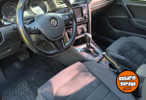 Autos - Volkswagen Golf 2015 Nafta 111111Km - En Venta
