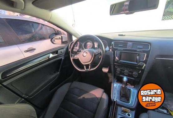 Autos - Volkswagen Golf 2015 Nafta 111111Km - En Venta