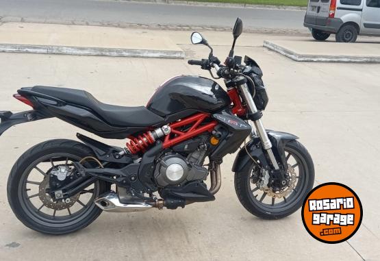 Motos - Benelli TNT 300 2021 Nafta 17600Km - En Venta