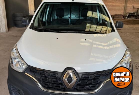 Utilitarios - Renault KANGOO II EXPRESS CONFORT 2023 Nafta 38000Km - En Venta