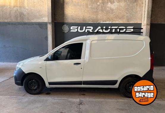 Utilitarios - Renault KANGOO II EXPRESS CONFORT 2023 Nafta 38000Km - En Venta