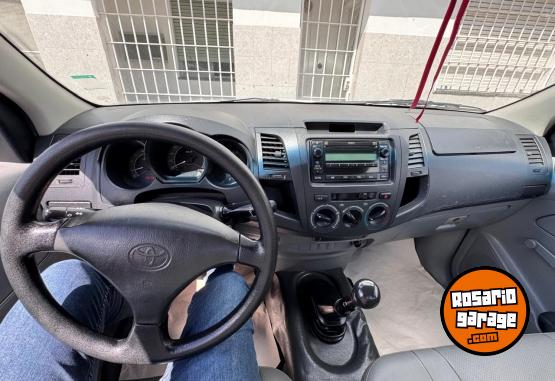 Camionetas - Toyota Toyota HILUX 2011 Diesel 160000Km - En Venta