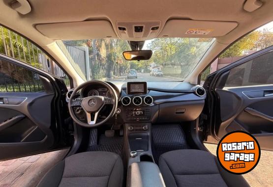 Autos - Mercedes Benz b200 2014 Nafta 140000Km - En Venta