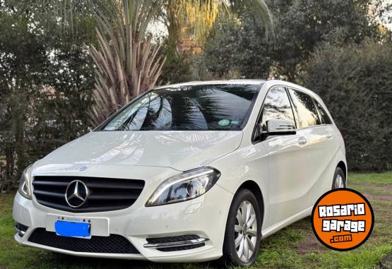 Autos - Mercedes Benz b200 2014 Nafta 140000Km - En Venta