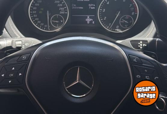 Autos - Mercedes Benz b200 2014 Nafta 140000Km - En Venta