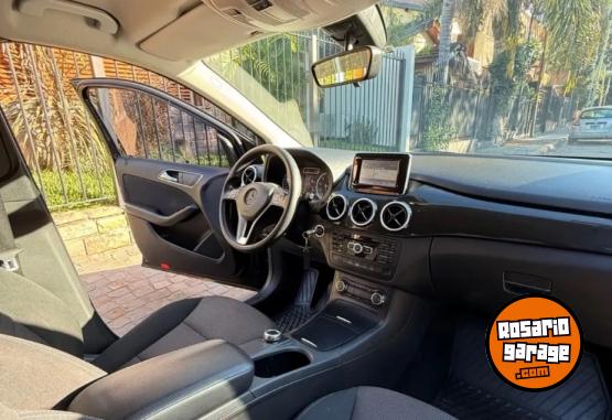 Autos - Mercedes Benz b200 2014 Nafta 140000Km - En Venta