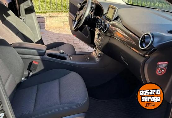 Autos - Mercedes Benz b200 2014 Nafta 140000Km - En Venta